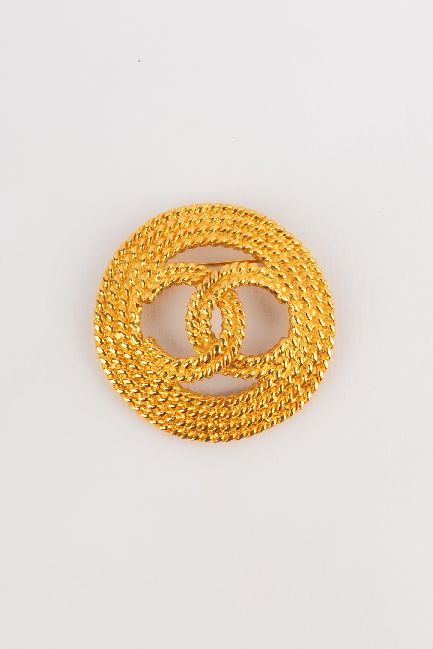 Broche cc Chanel