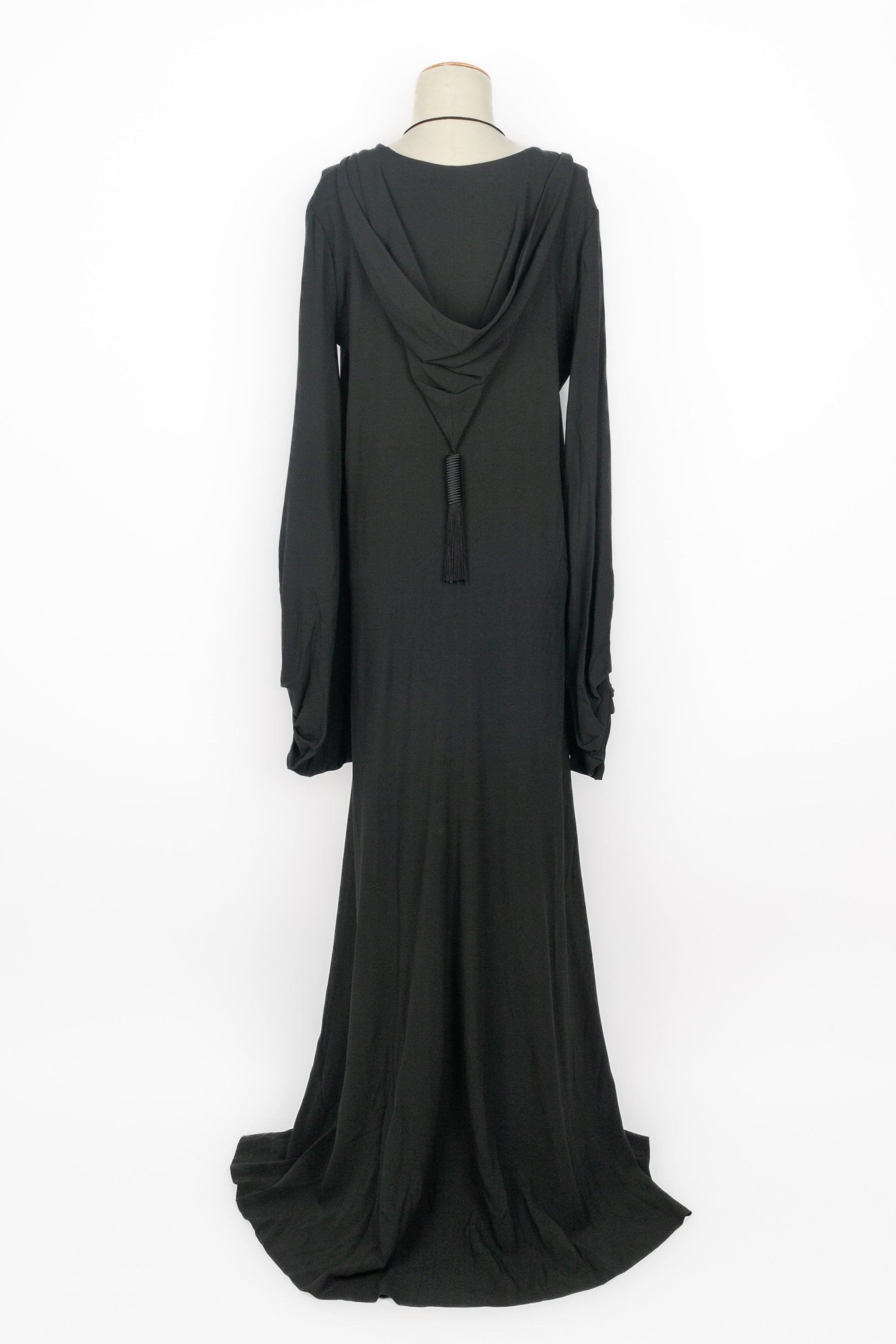 Longue robe à capuche Yves Saint Laurent