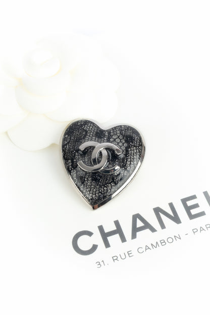 Broche "Coeur" Chanel 2024