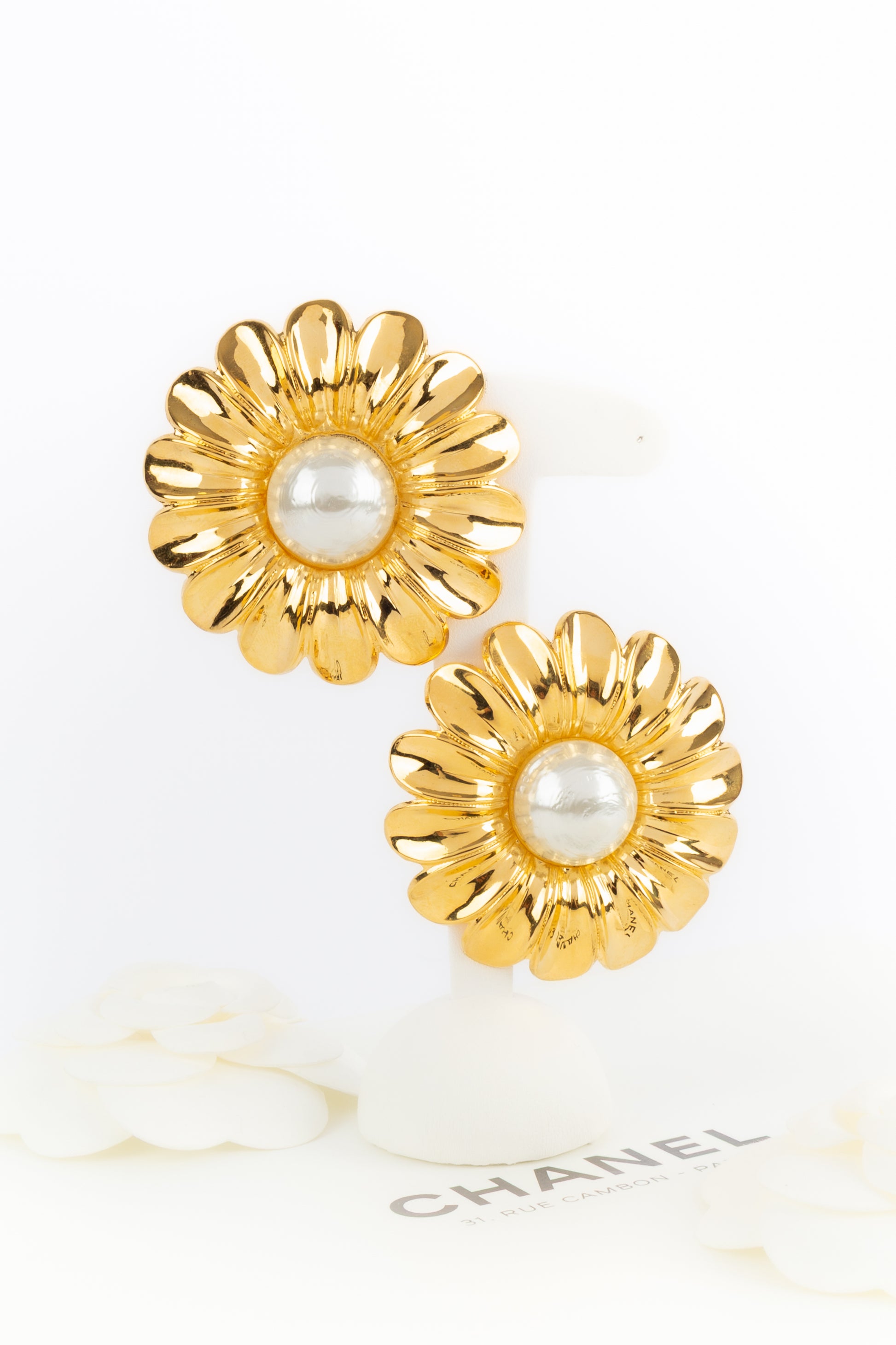 Boucles d'oreilles Chanel 1989