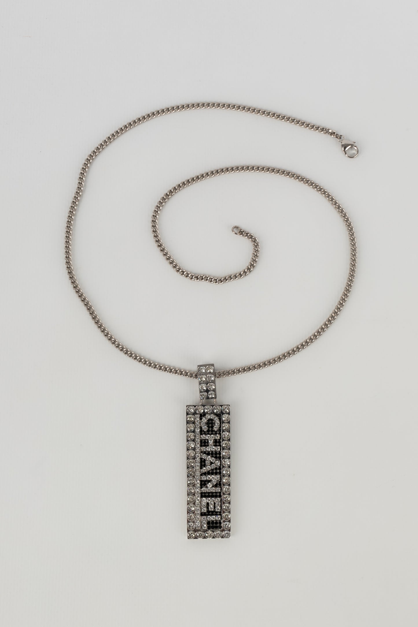 Collier argenté Chanel Automne 2003