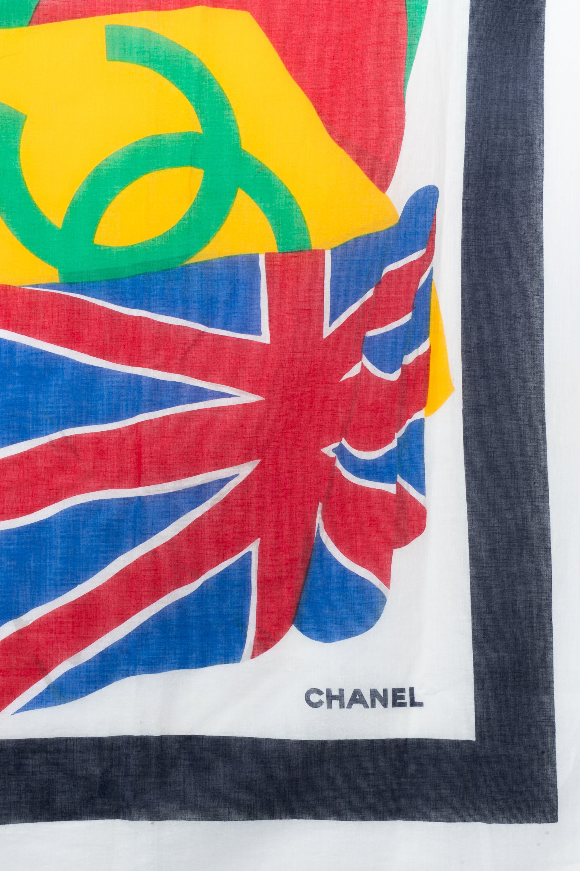Foulard "Drapeaux" Chanel 