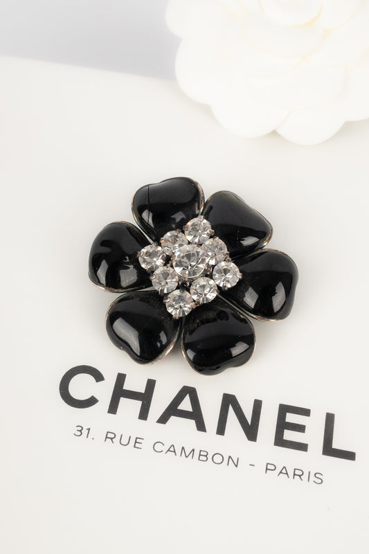Broche Camélia Chanel 1995