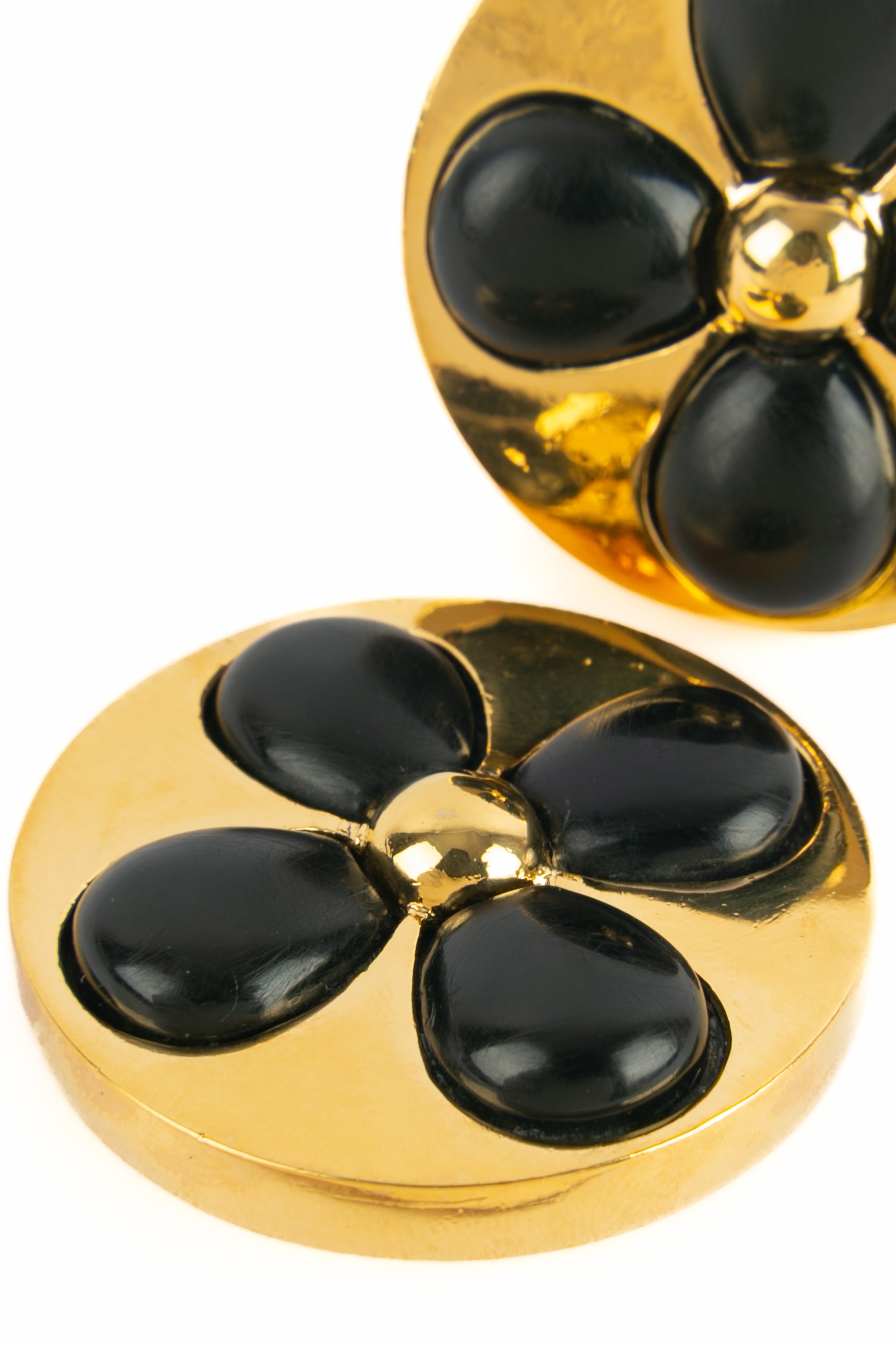 Boucles d'oreilles trèfles Chanel