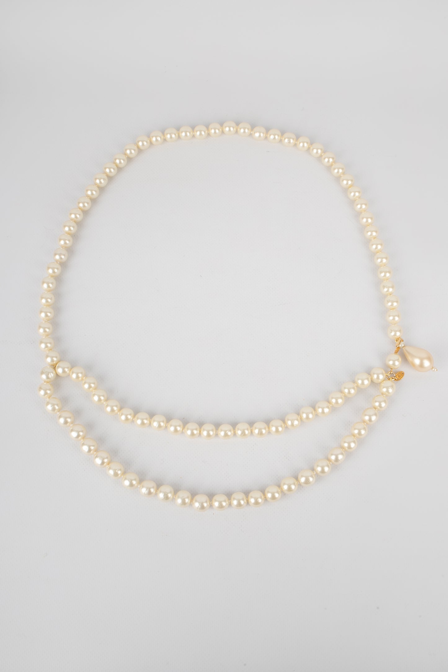 Ceinture de perles nacrées Chanel