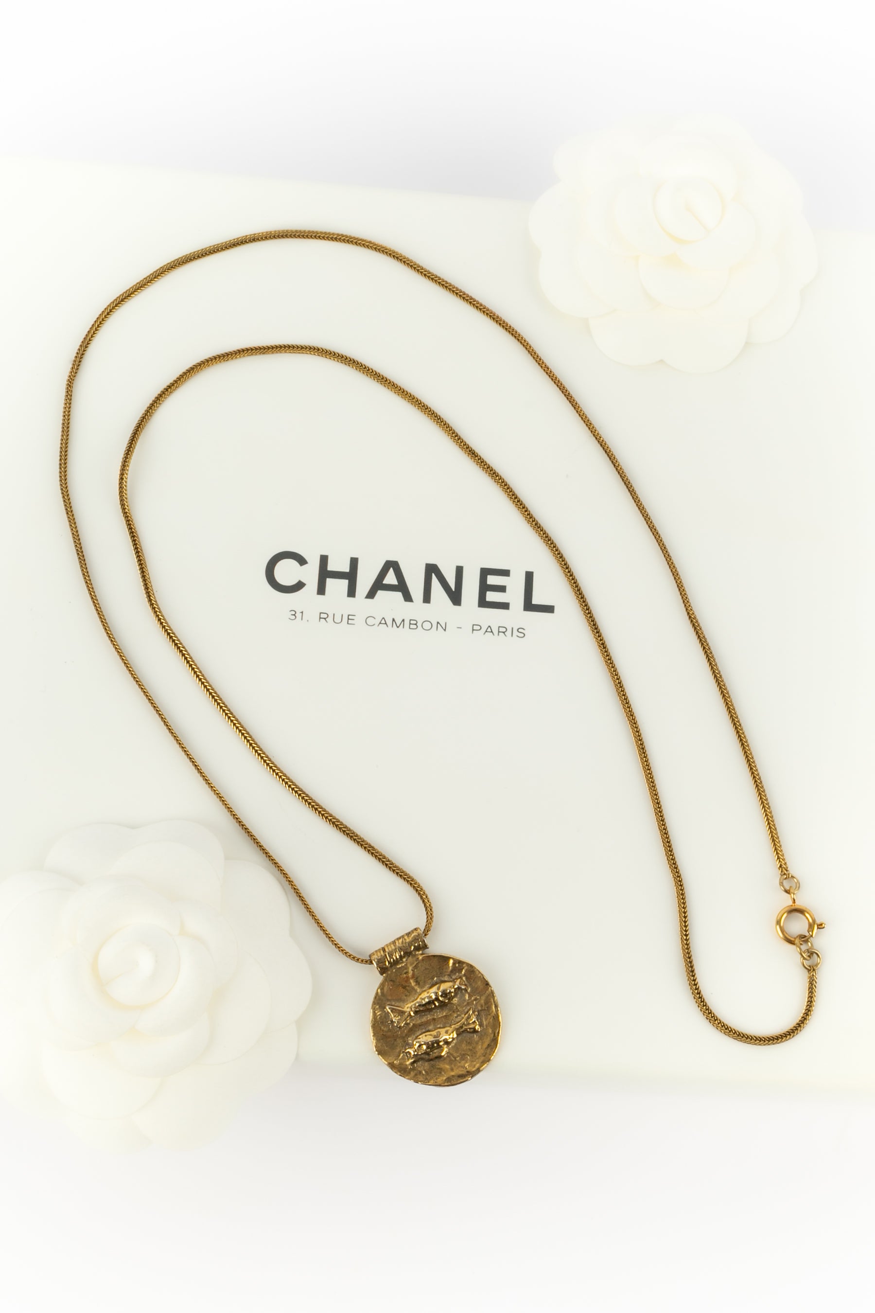 Collier "poissons" Chanel (attribué à)