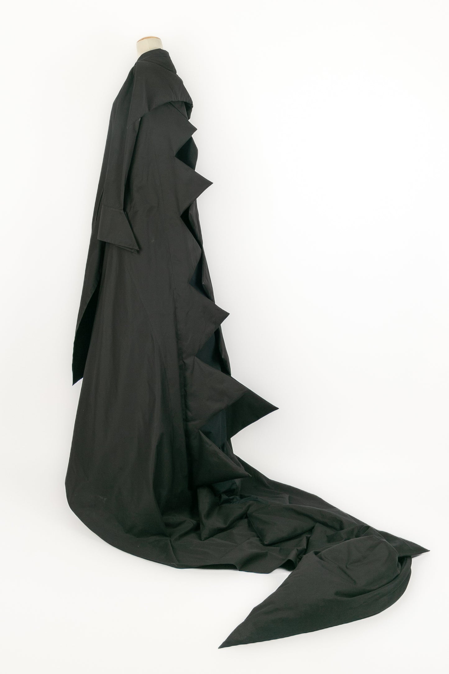 Robe "Dinosaure" Yohji Yamamoto Eté 2006