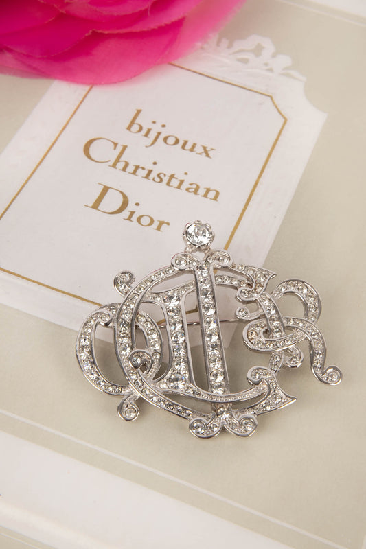 Broche argentée Dior