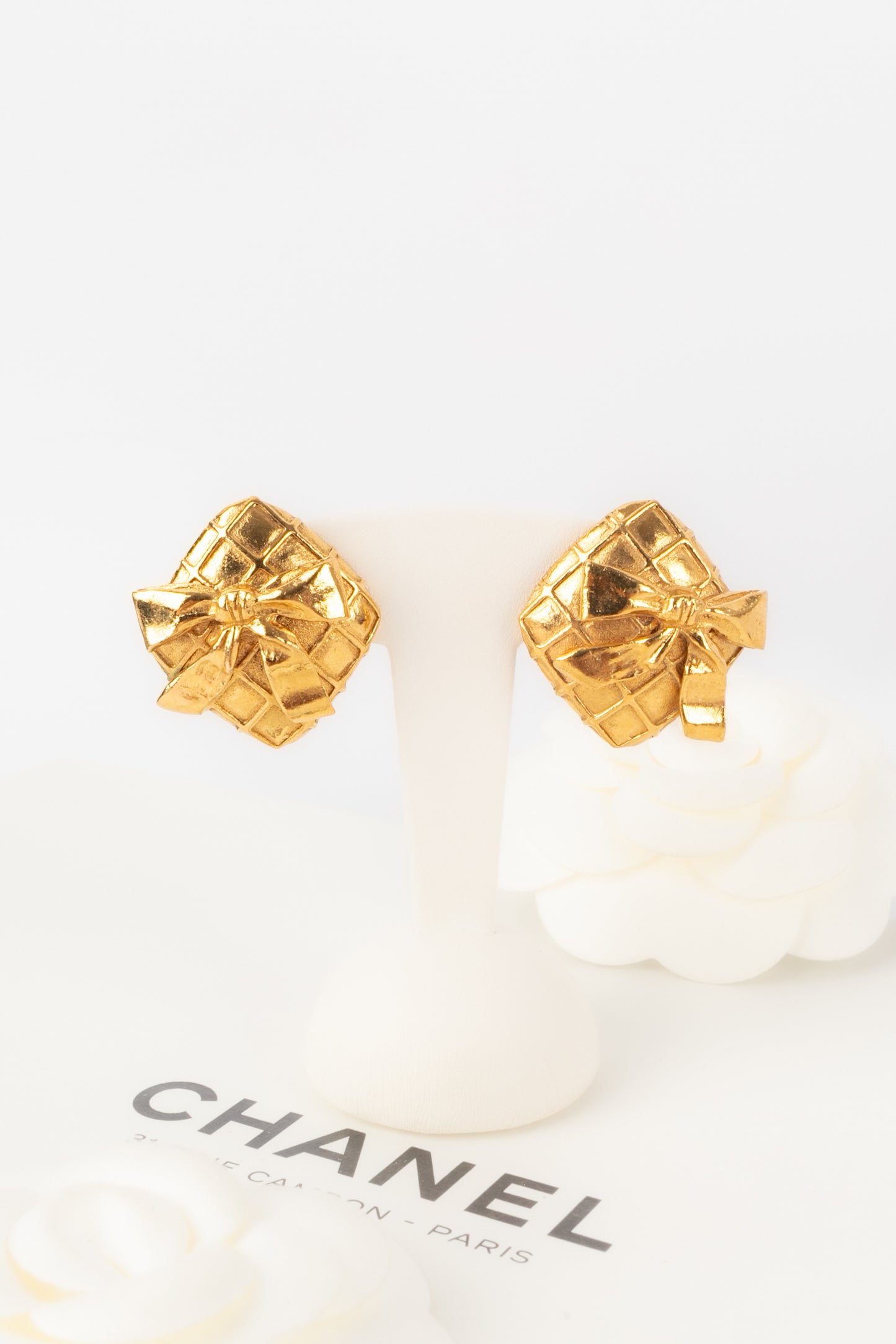 Boucles d'oreilles Chanel 1990's