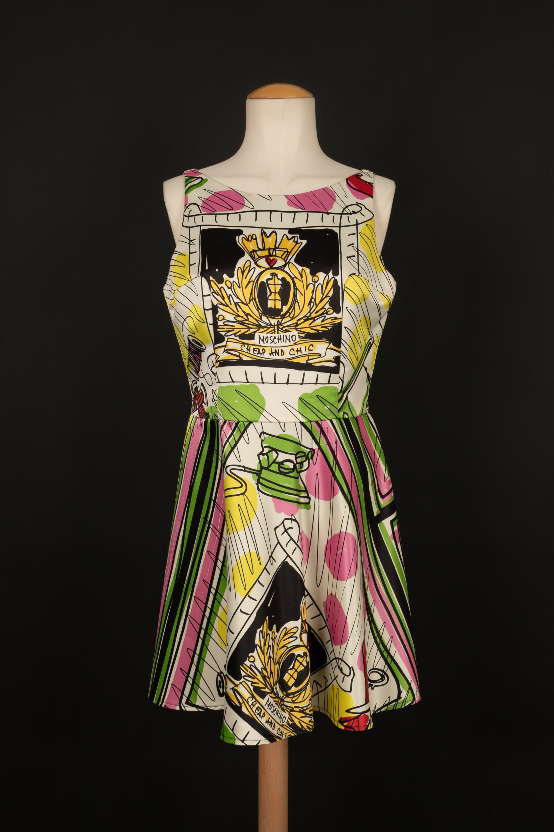 Moschino dress Les Merveilles De Babellou Moschino dress Les Merveilles De Babellou