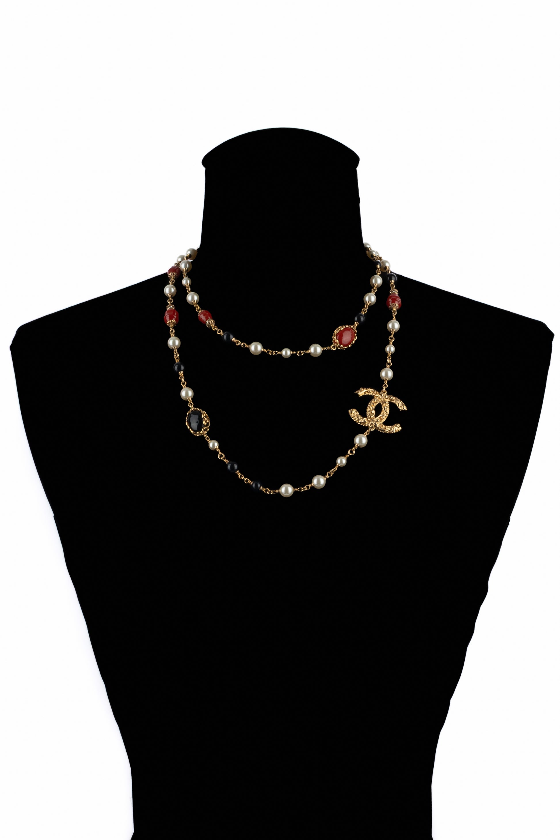 Collier cc Chanel Hiver 2024