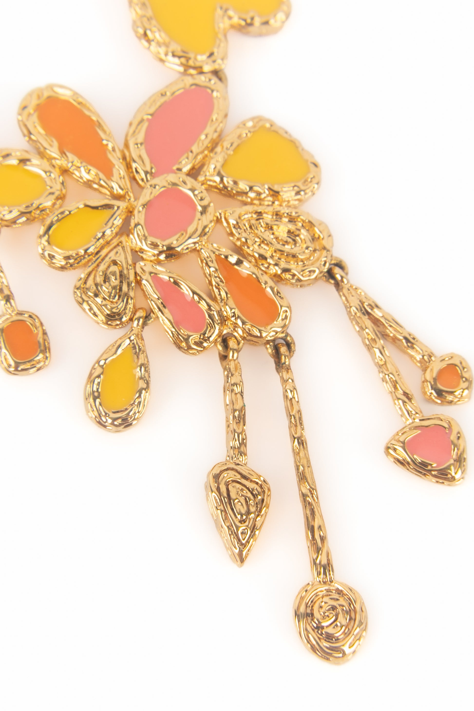 Collier émaillé Nina Ricci 