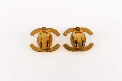 Boucles d'oreilles tourniquer Chanel1998
