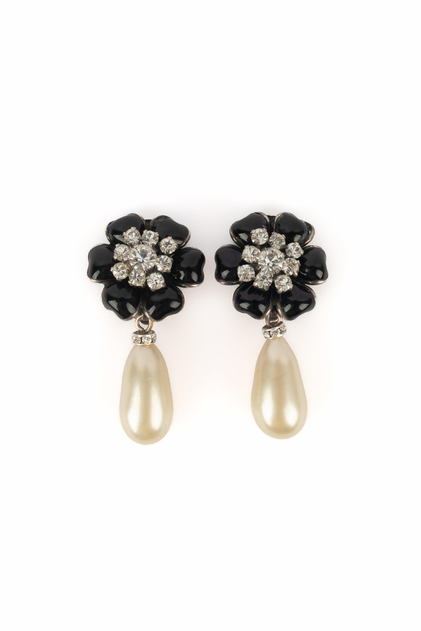 Boucles d'oreilles hiver 1995