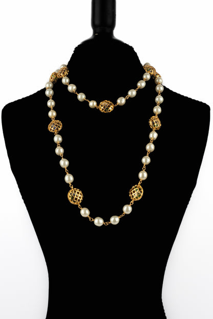 Collier de perles Chanel 1990's