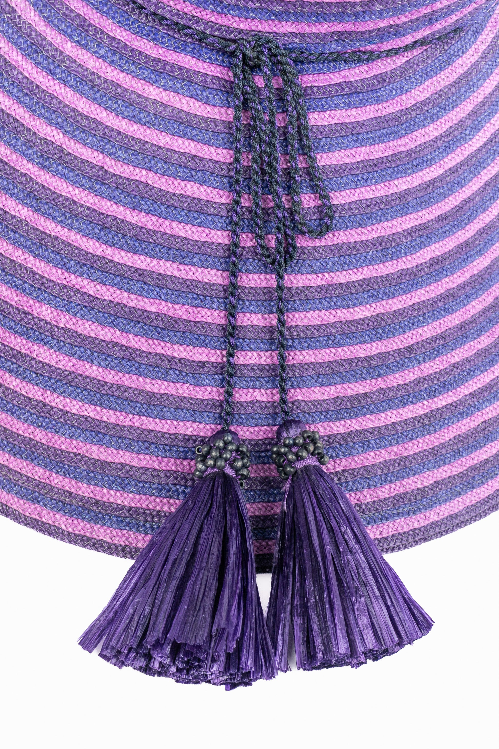 Chapeau de paille Yves Saint Laurent Défilé