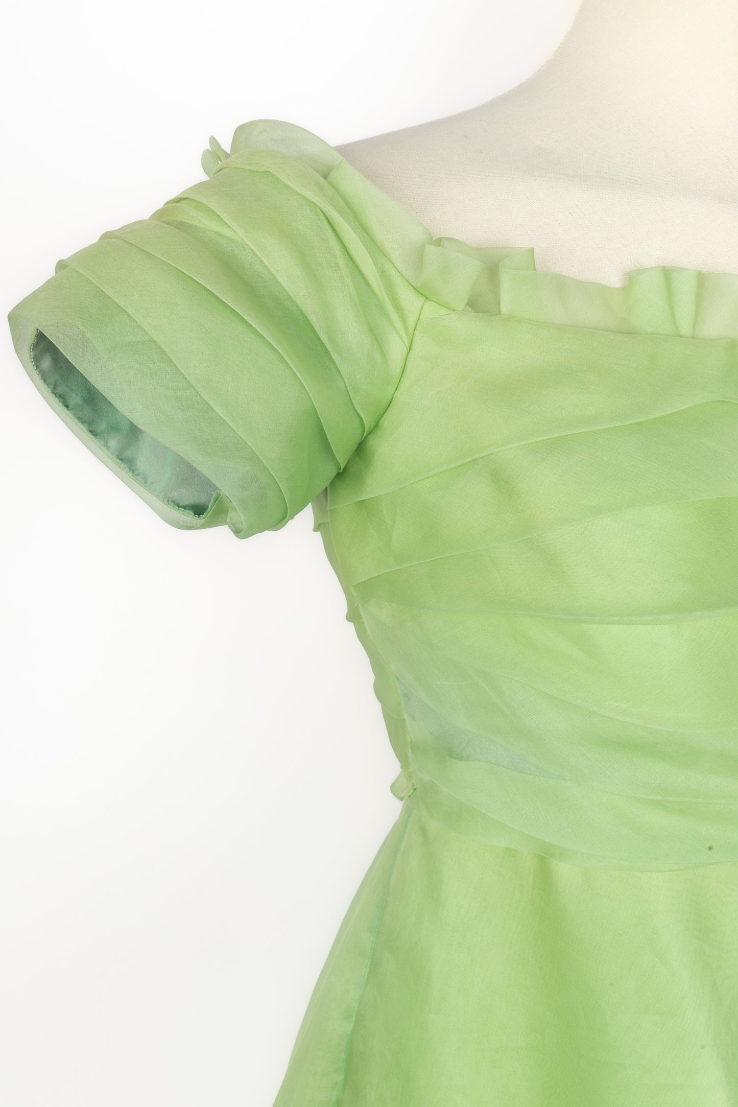 Robe vintage en organza 