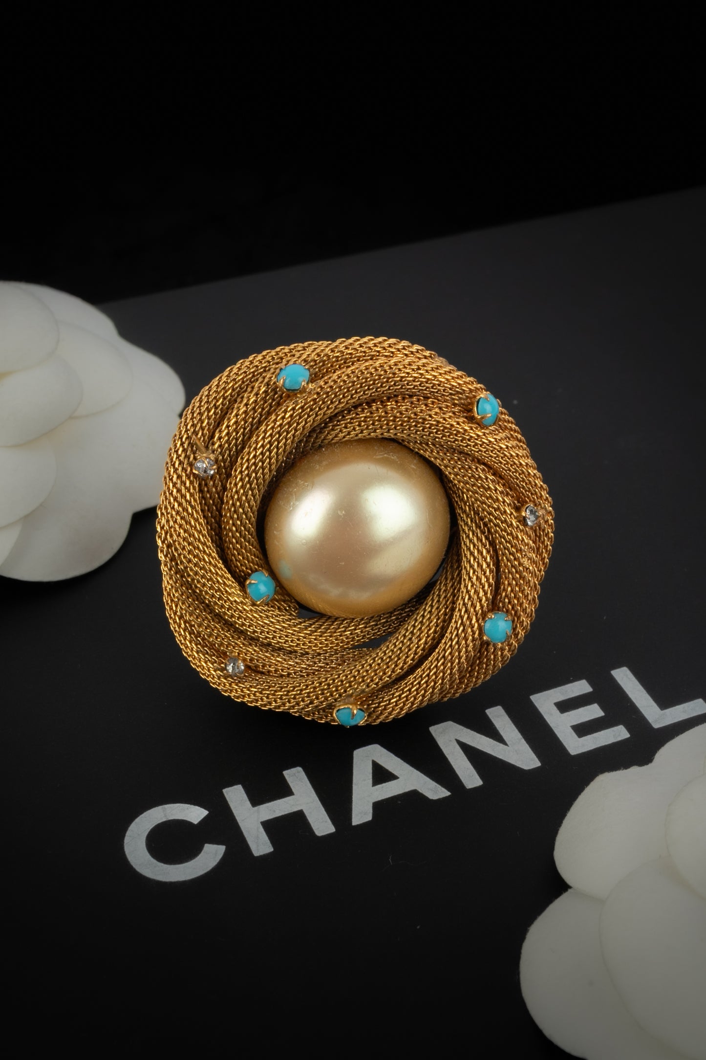 Broche Chanel x Robert Goossens 1960's
