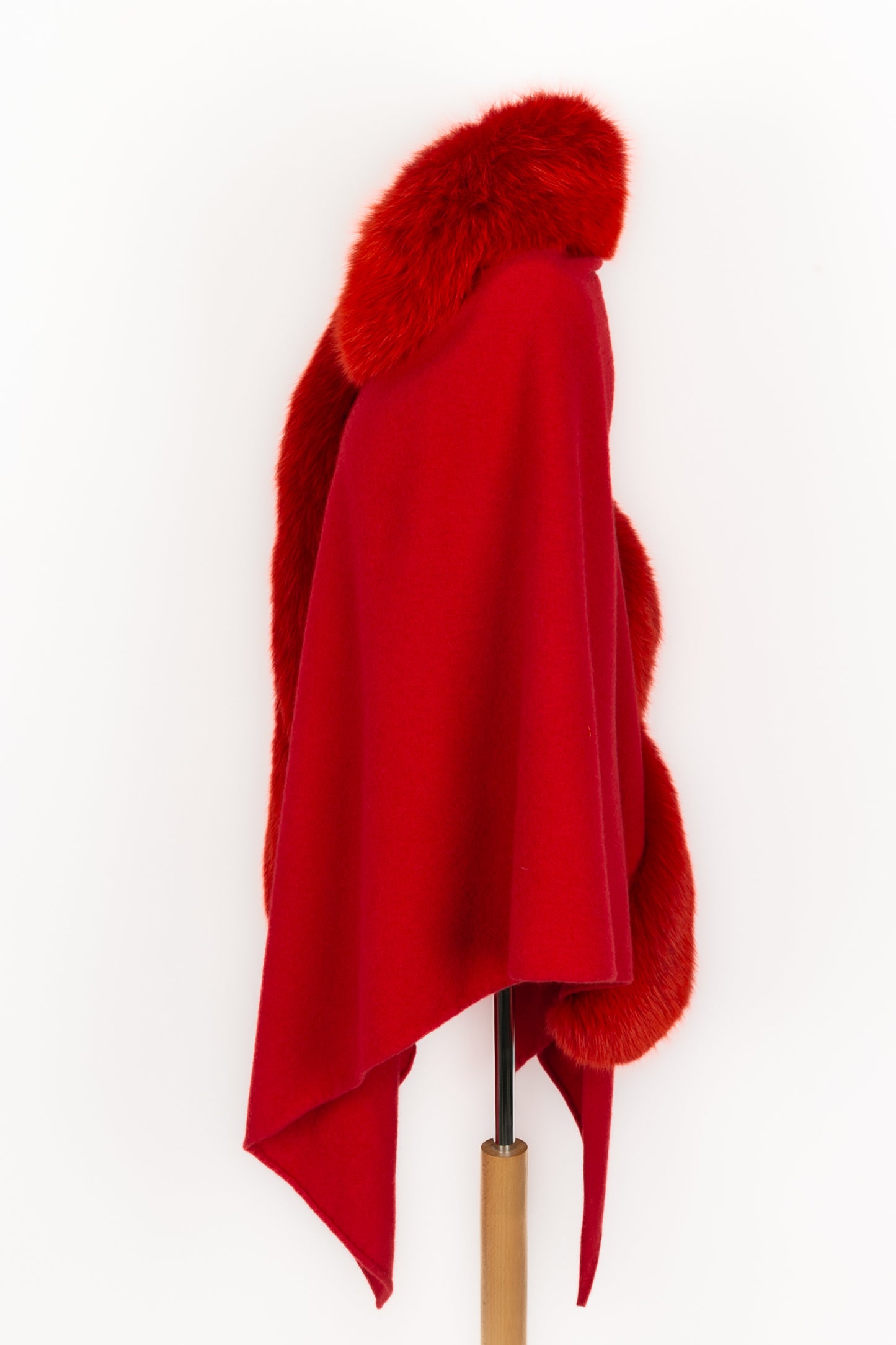 Cape châle Christian Dior