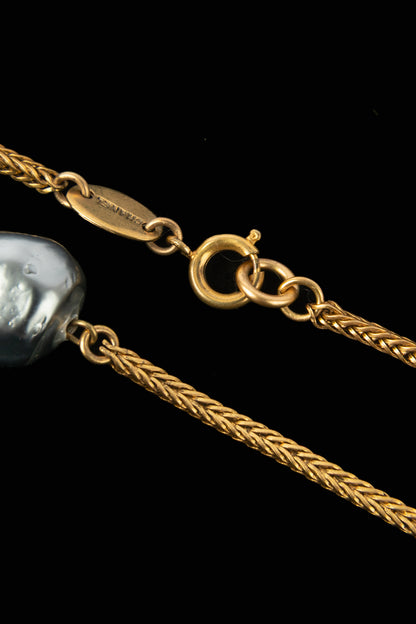 Collier sautoir de perles Chanel