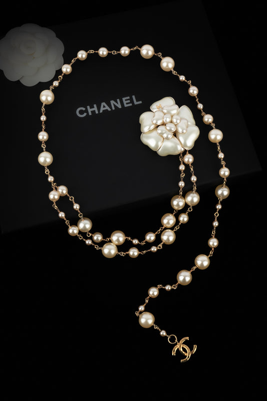 Ceinture camélia Chanel Automne 2002