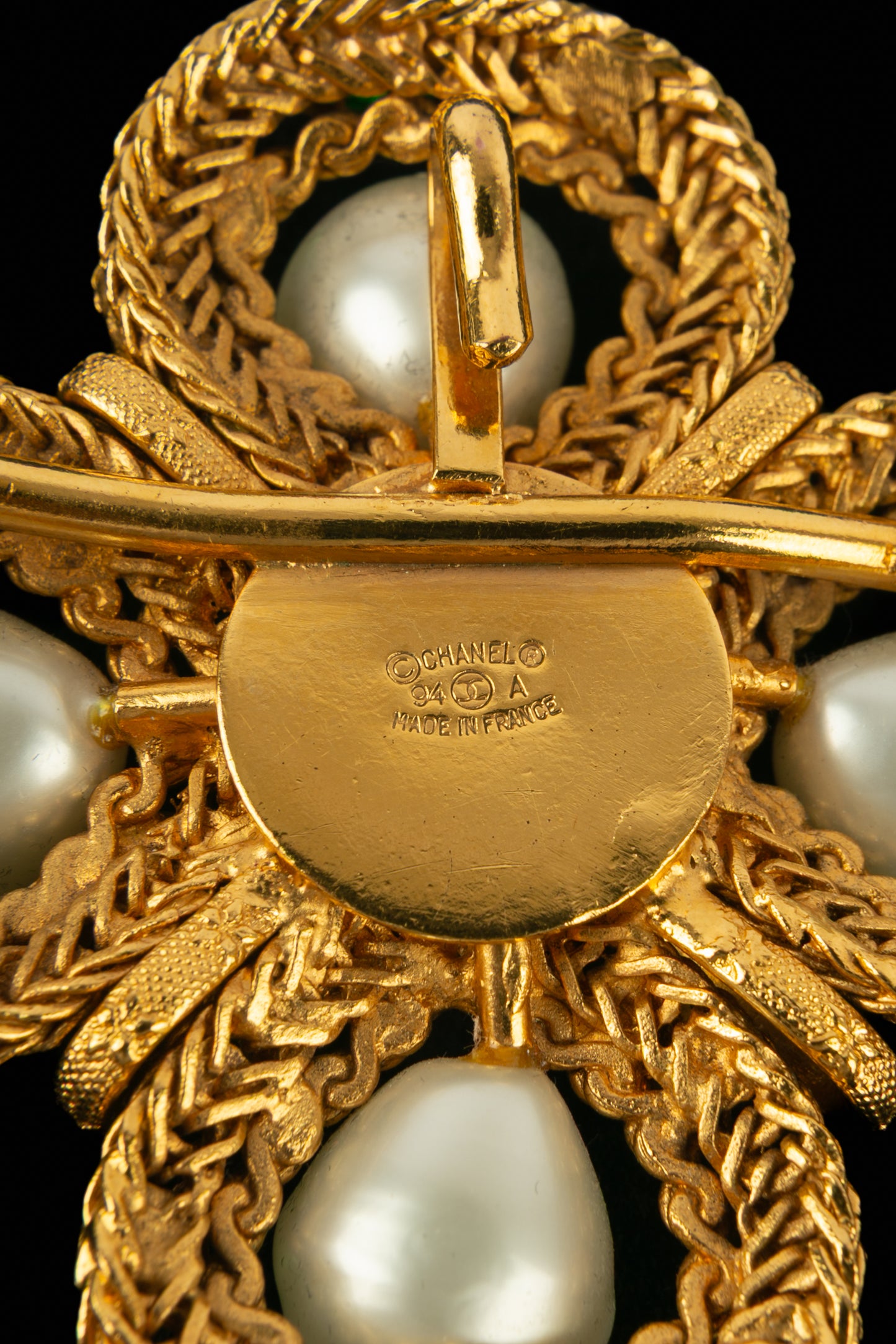 Collier croix Chanel 1994