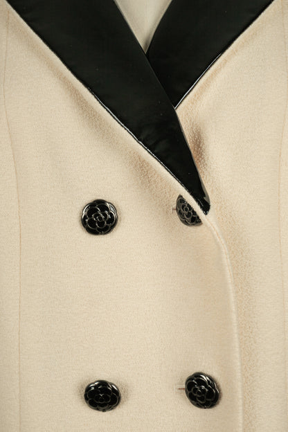 Veste beige Chanel hiver 2015