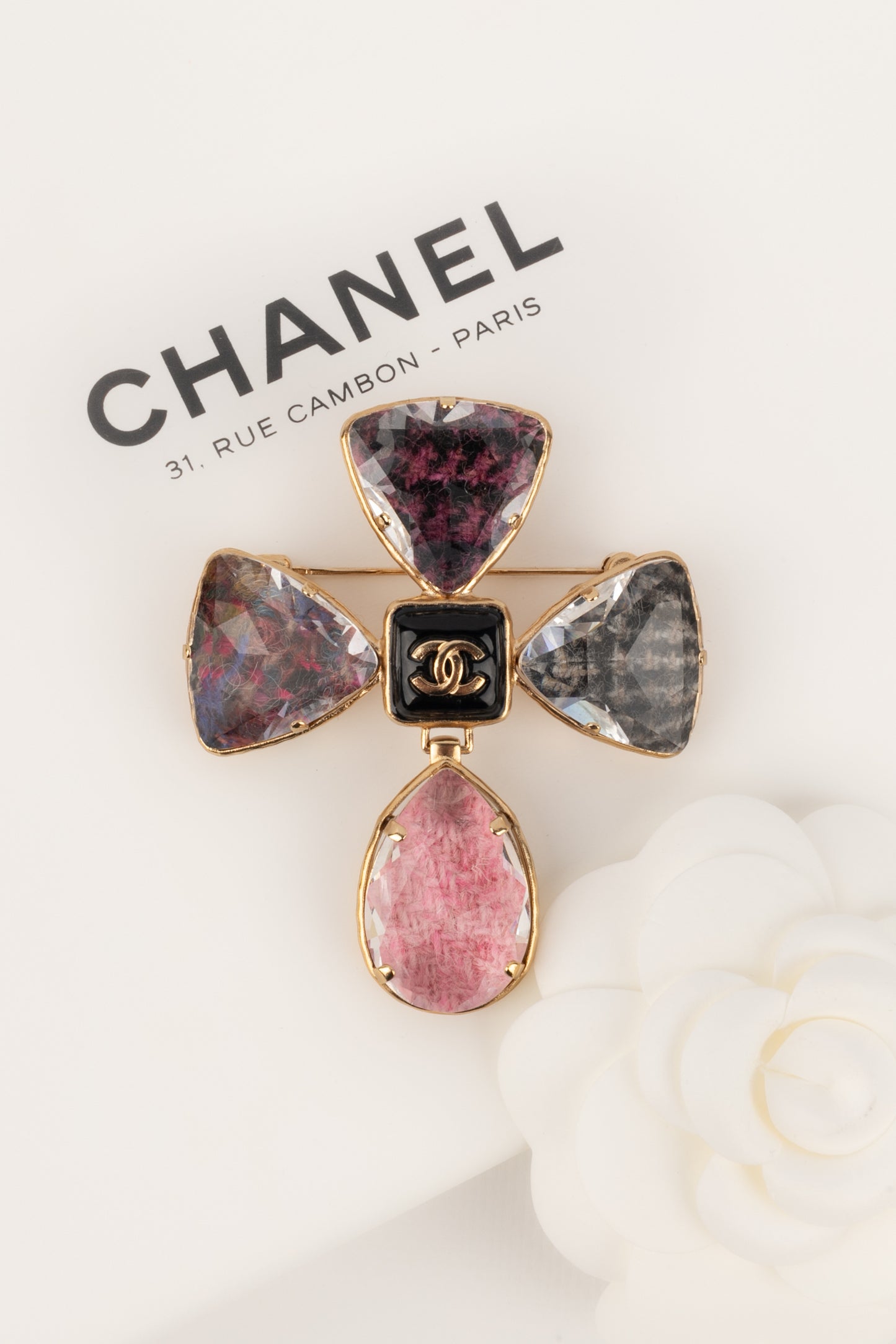 Broche Chanel 2022