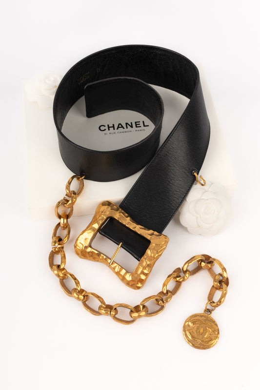 Ceinture en cuir Chanel Printemps 1993