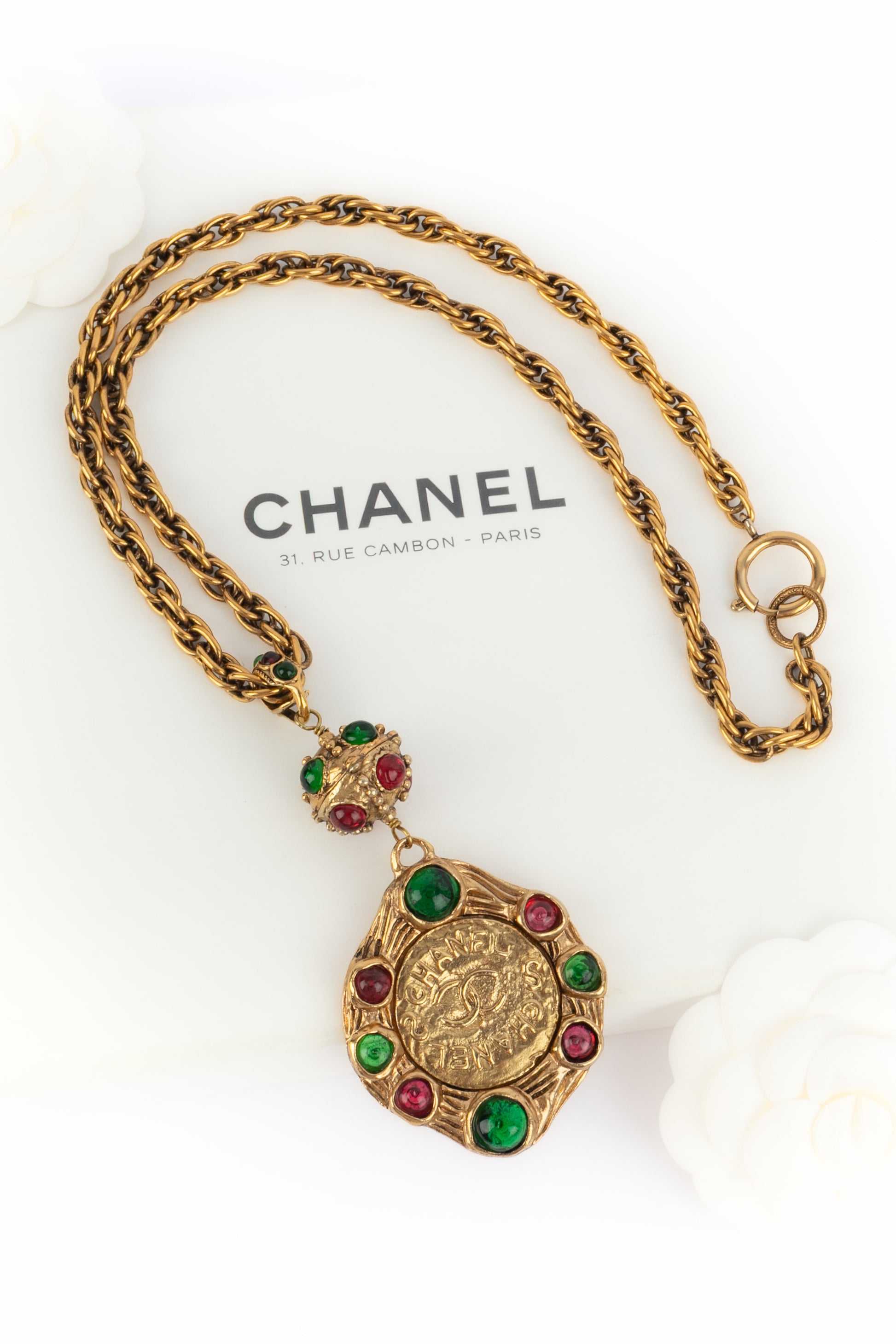 Collier pendentif Chanel 1990's