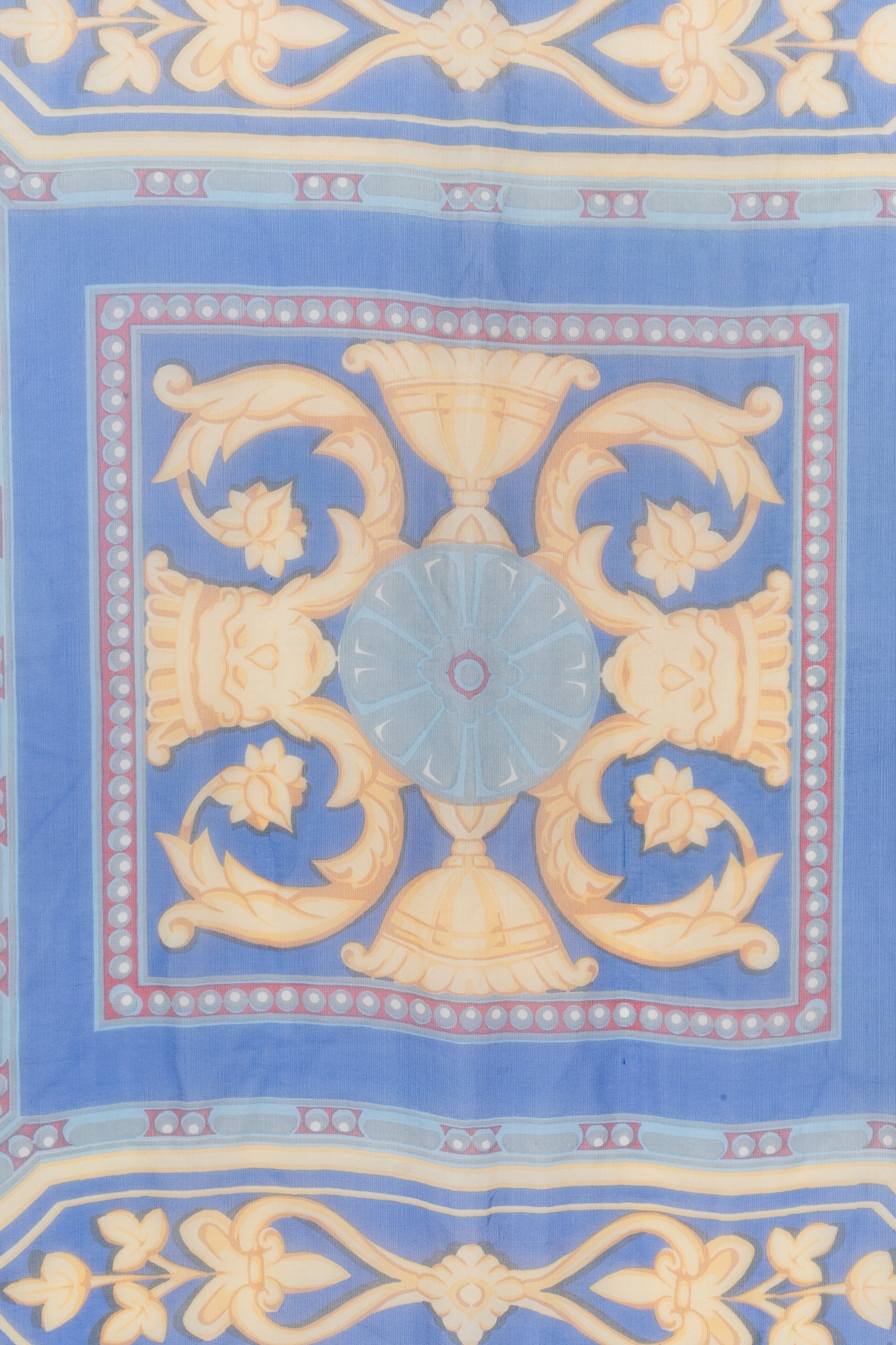 Foulard en mousseline Fendi