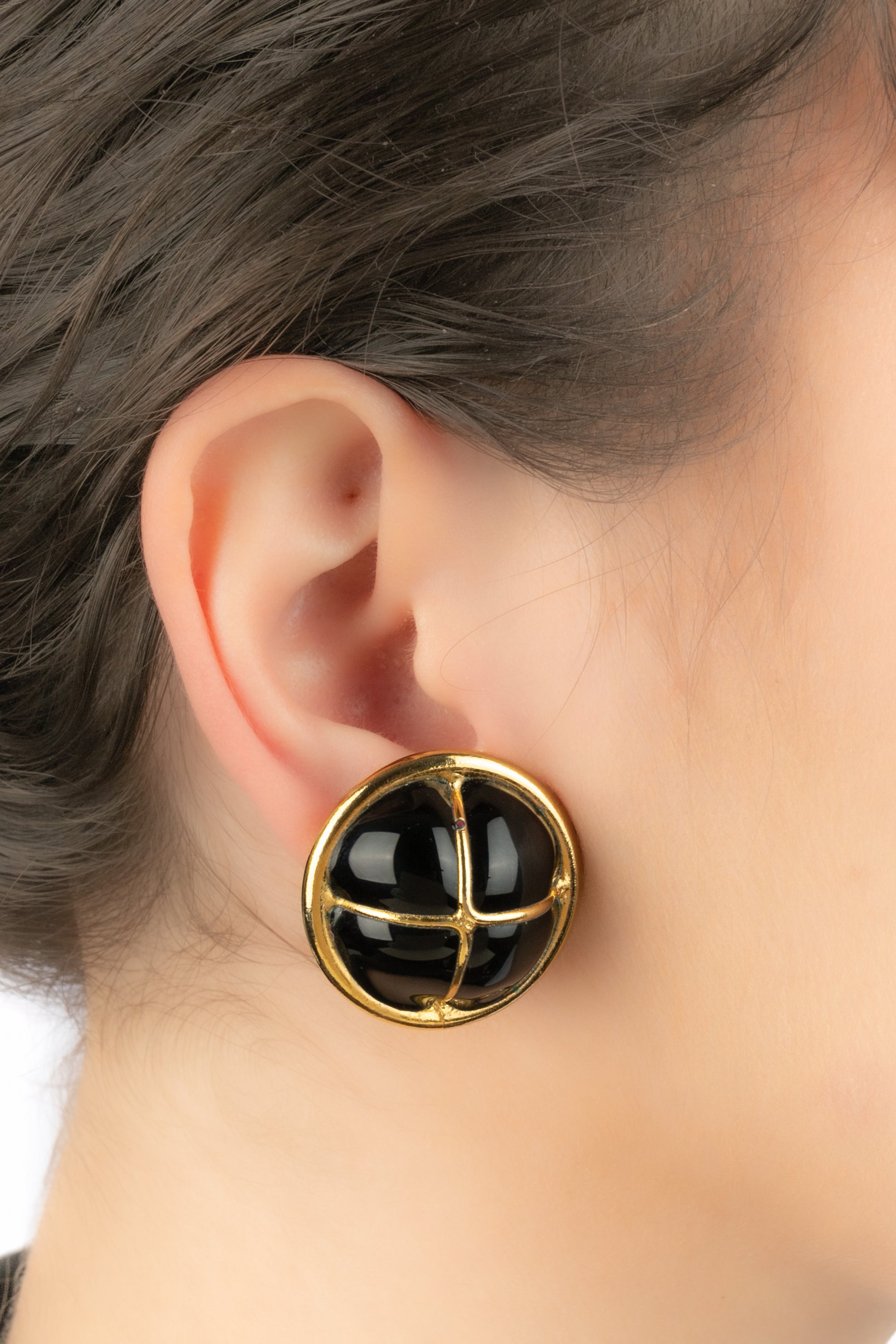 Boucles d'oreilles Chanel Haute Couture 1980's