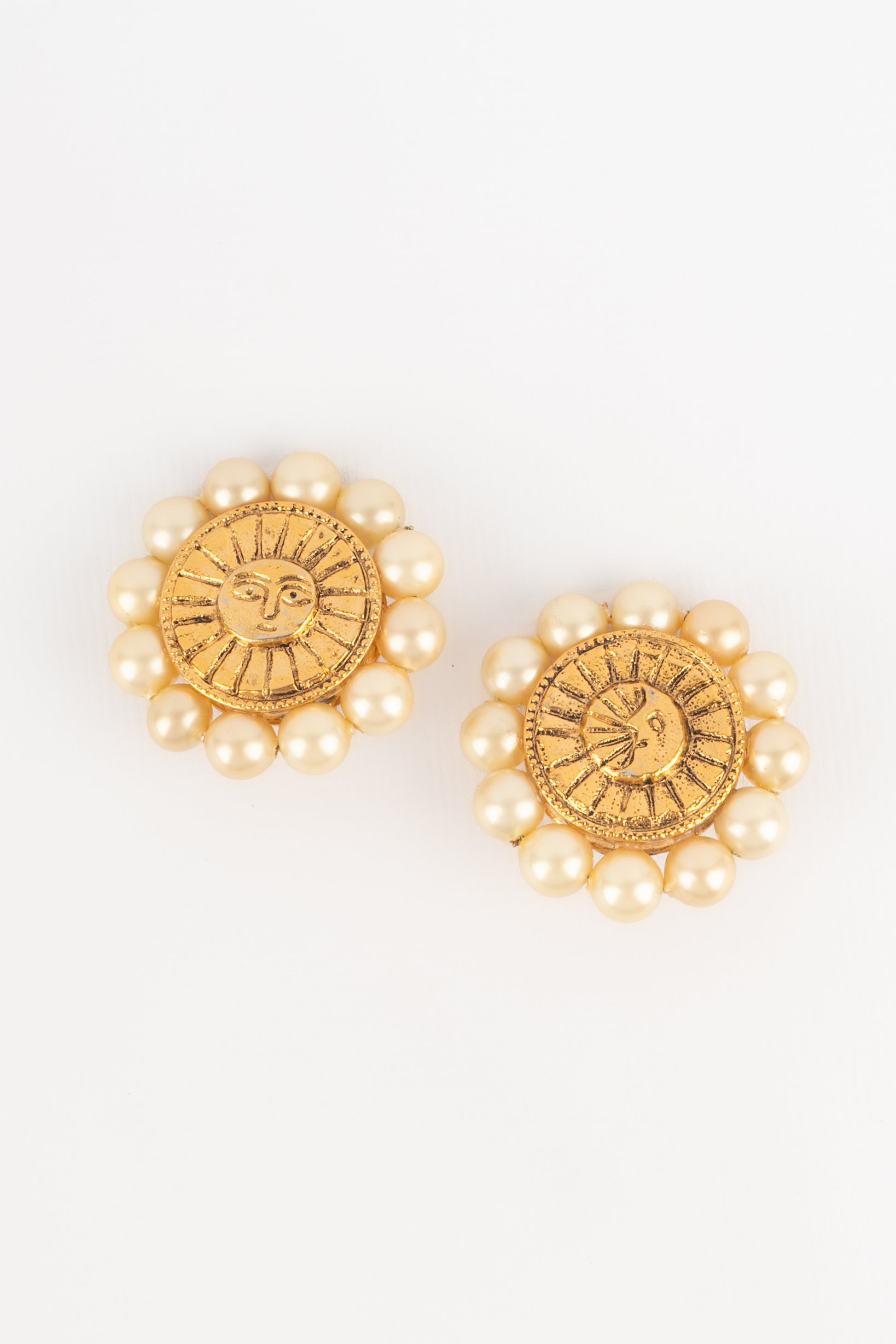 Boucles d'oreilles astres Chanel