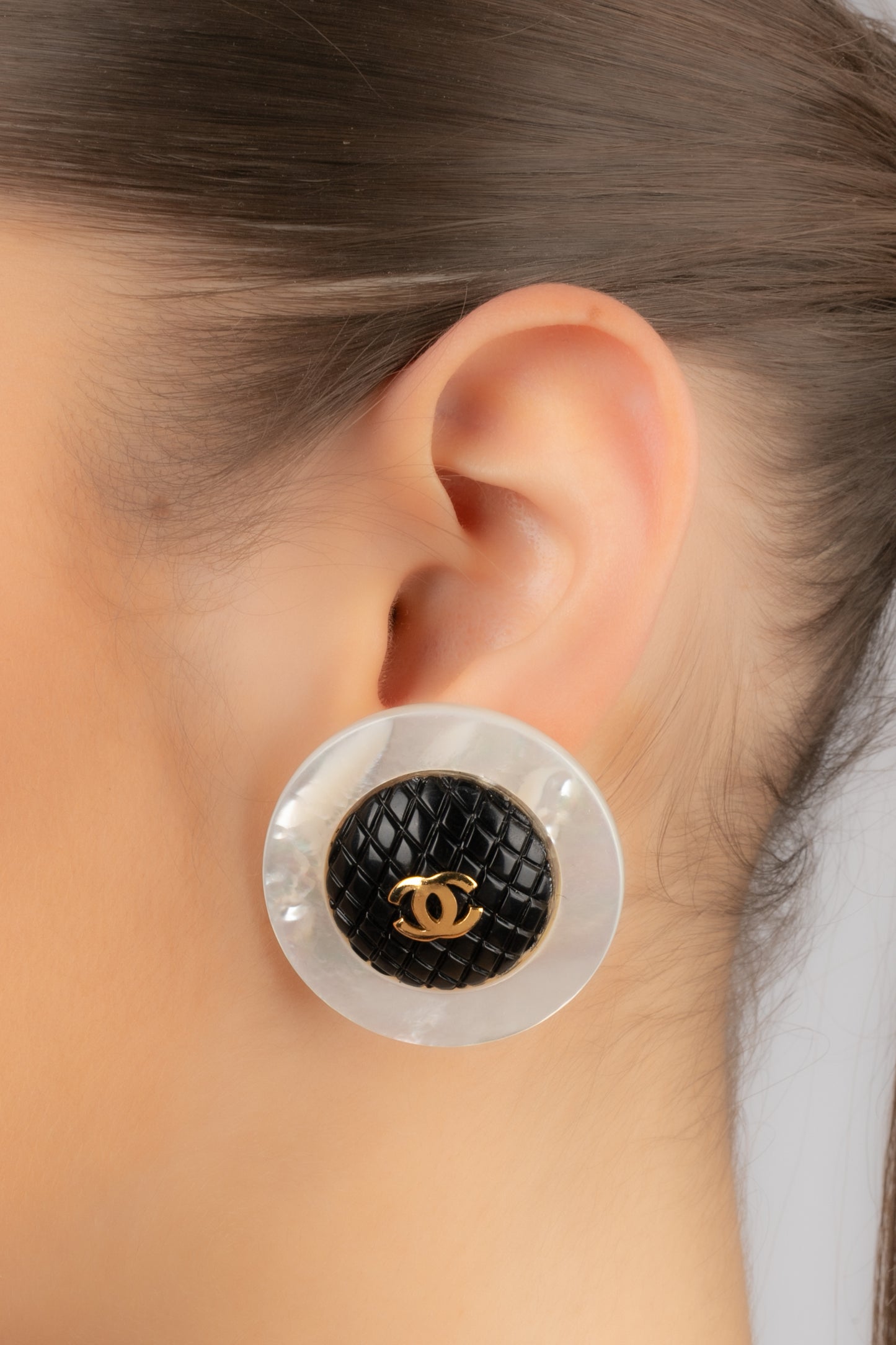 Boucles d'oreilles cc Chanel Haute Couture