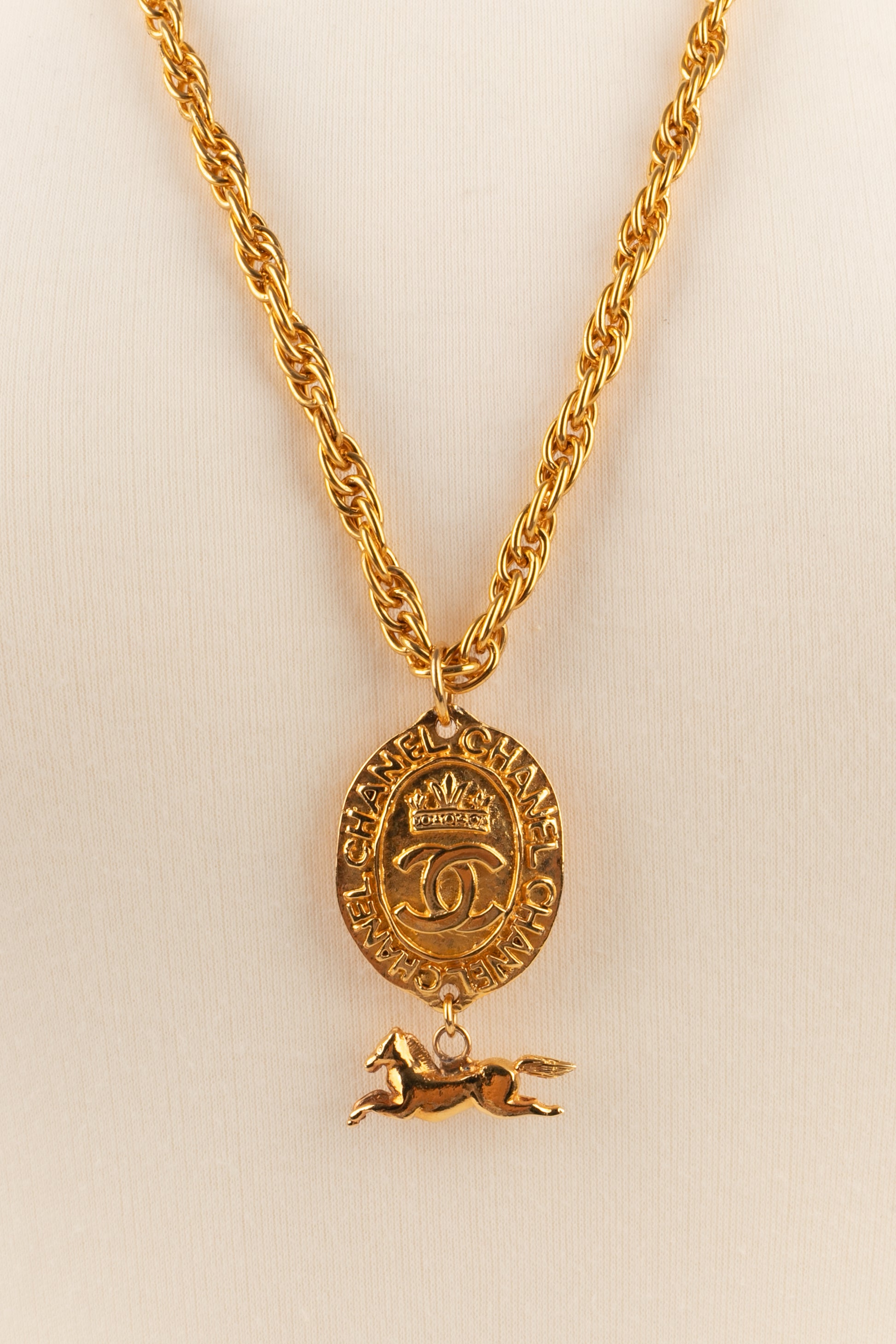 Collier pendentif Chanel 1980's