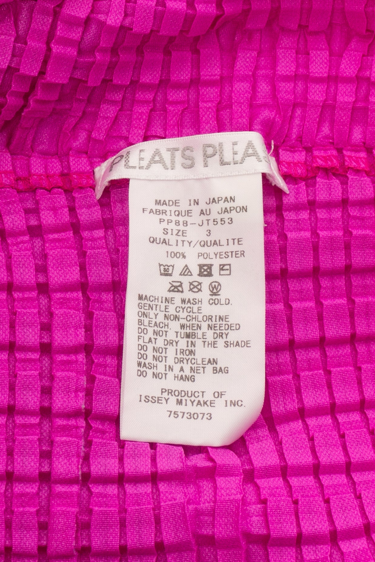 Robe rose Pleats Please Issey Myiake