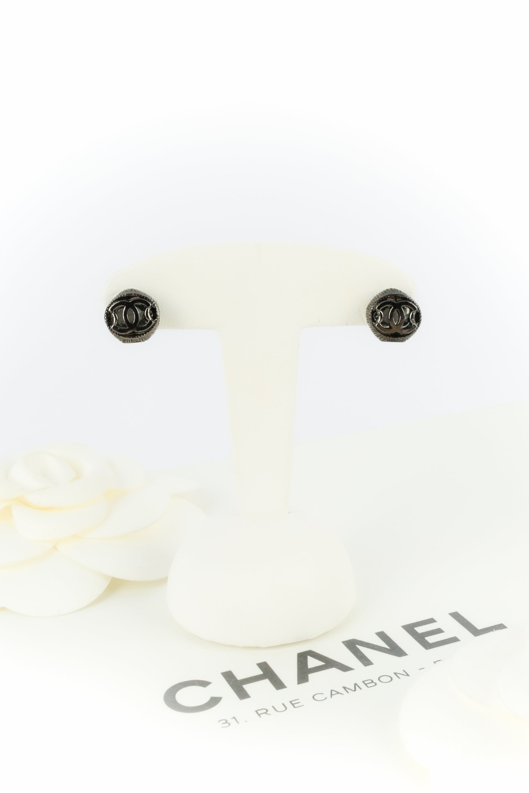 Boucles d'oreilles cc Chanel 2107
