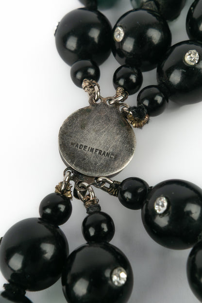 Collier de perles bakelite noire