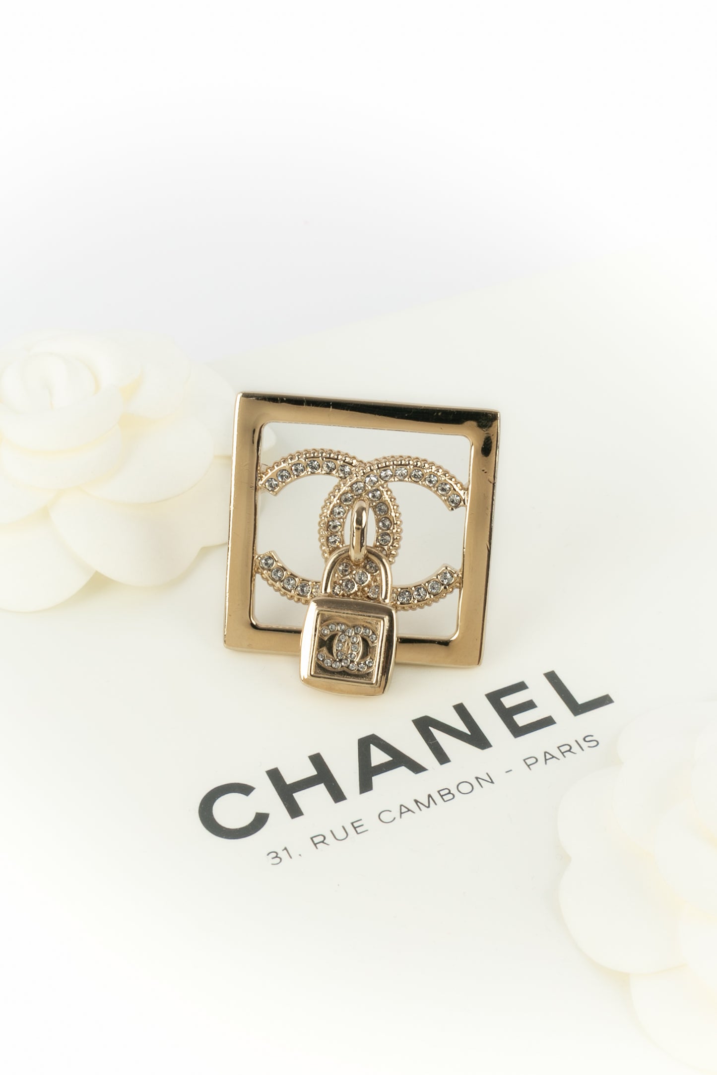 Broche Chanel 2023