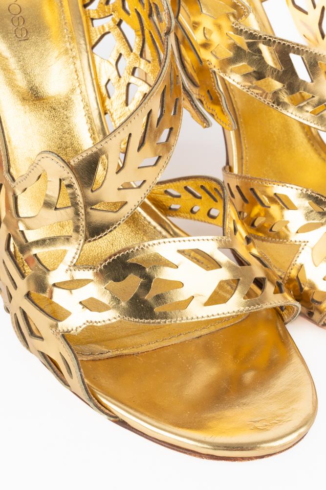 Escarpins en cuir doré Sergio Rossi