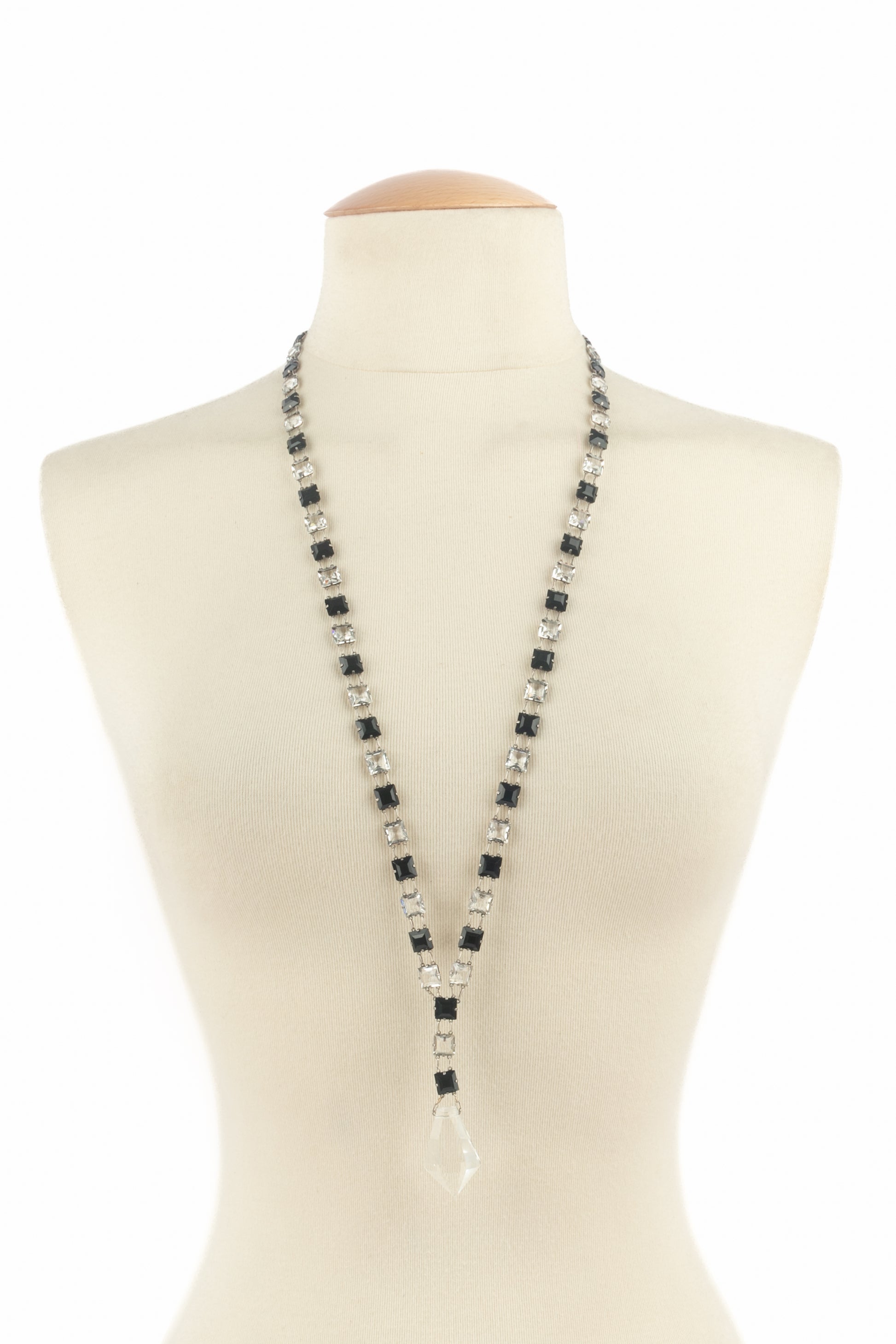 Collier pendentif Chanel 1930's