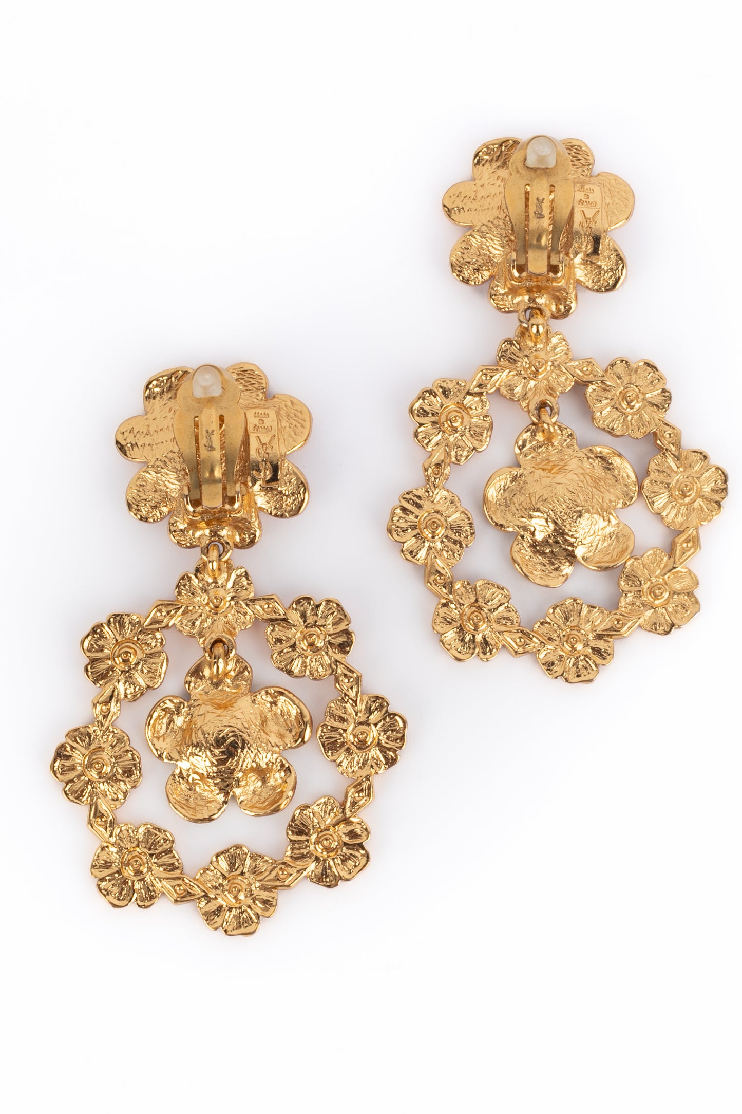 Boucles d'oreilles Yves Saint Laurent
