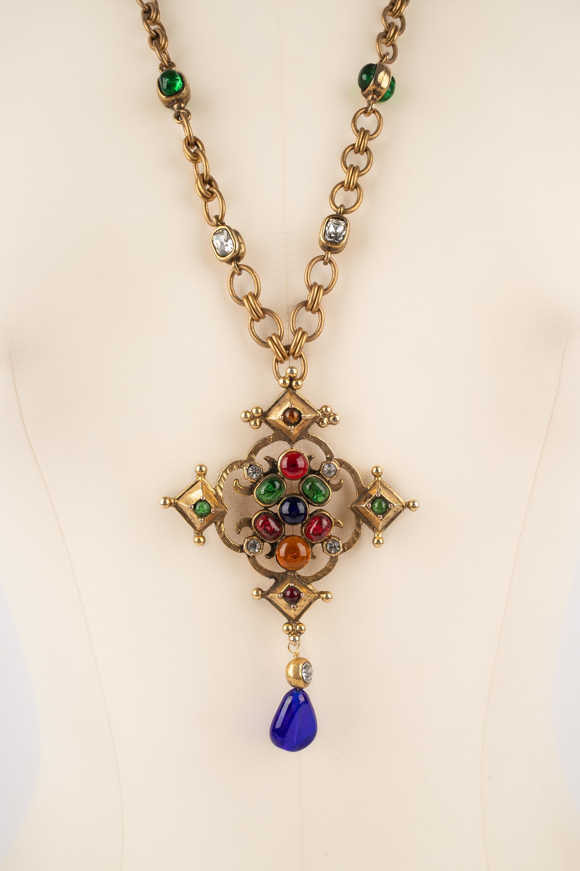 Collier byzantin Chanel 