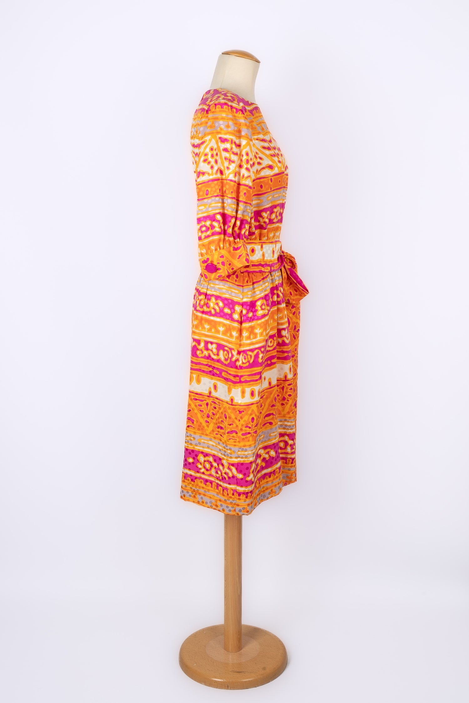 Givenchy silk dress – Les Merveilles De Babellou Givenchy silk dress – Les Merveilles De Babellou