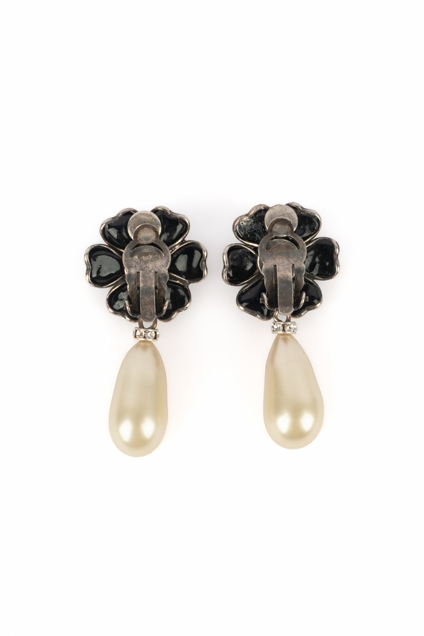 Boucles d'oreilles hiver 1995