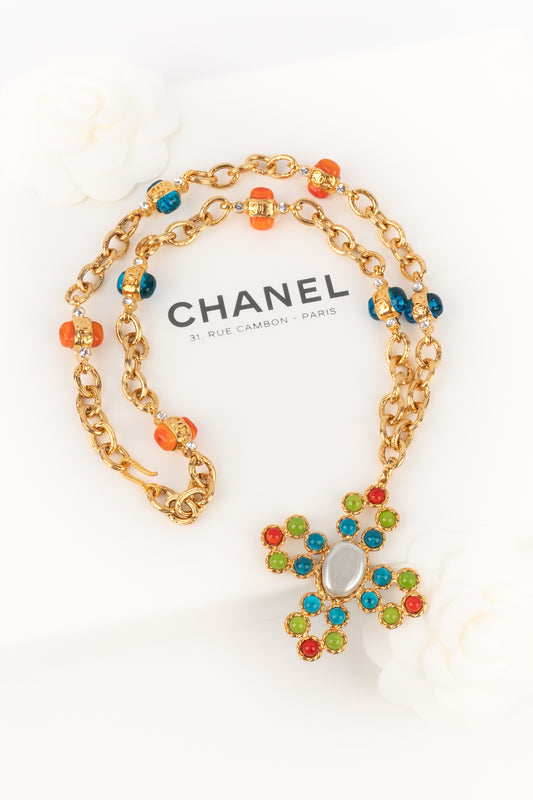 Collier croix Chanel