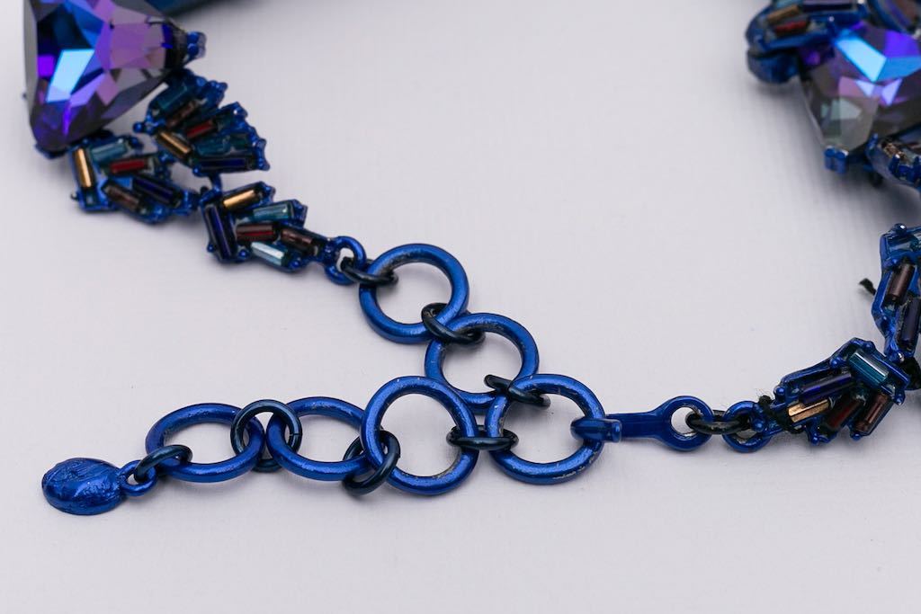 Collier bleu Christian Lacroix