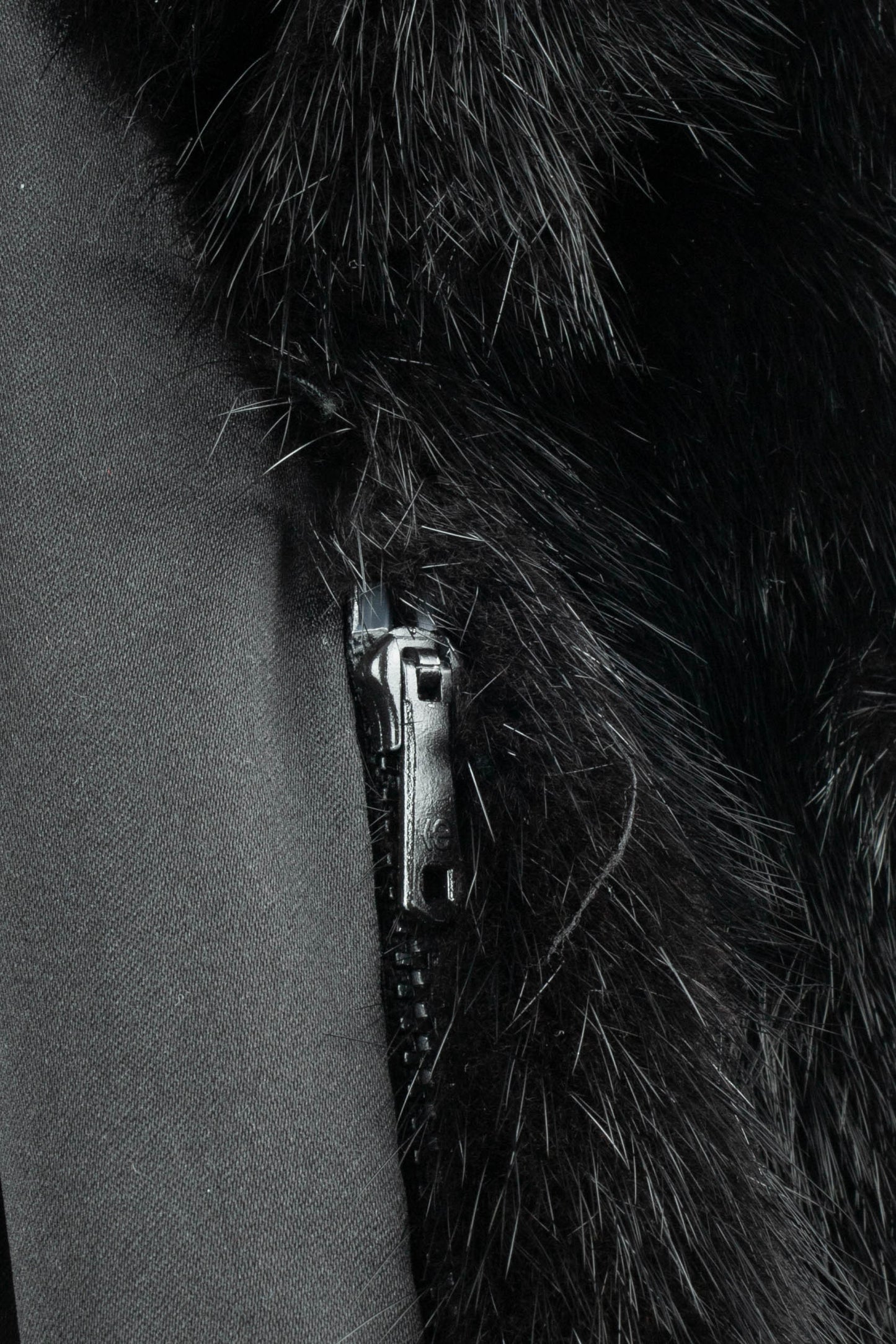 Manteau en fourrure Yves Saint Laurent