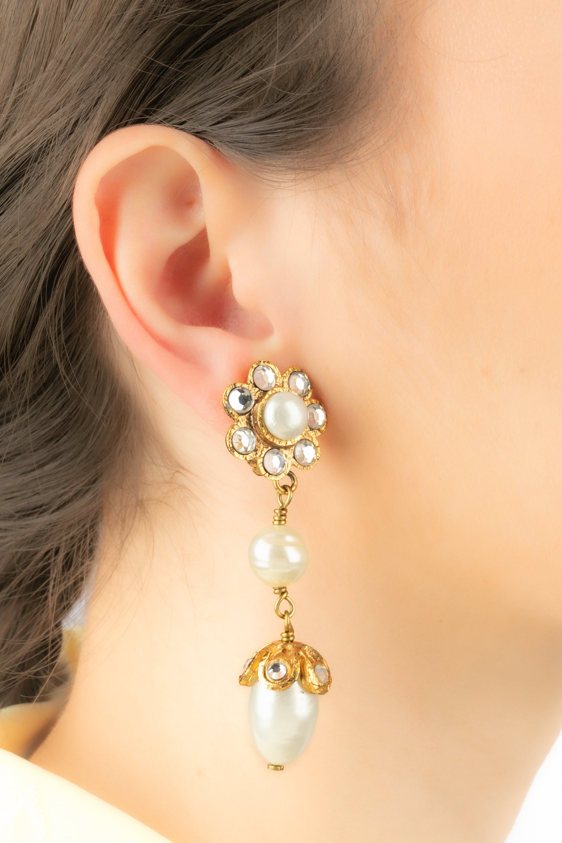 Boucles d'oreilles Chanel Hiver 1996