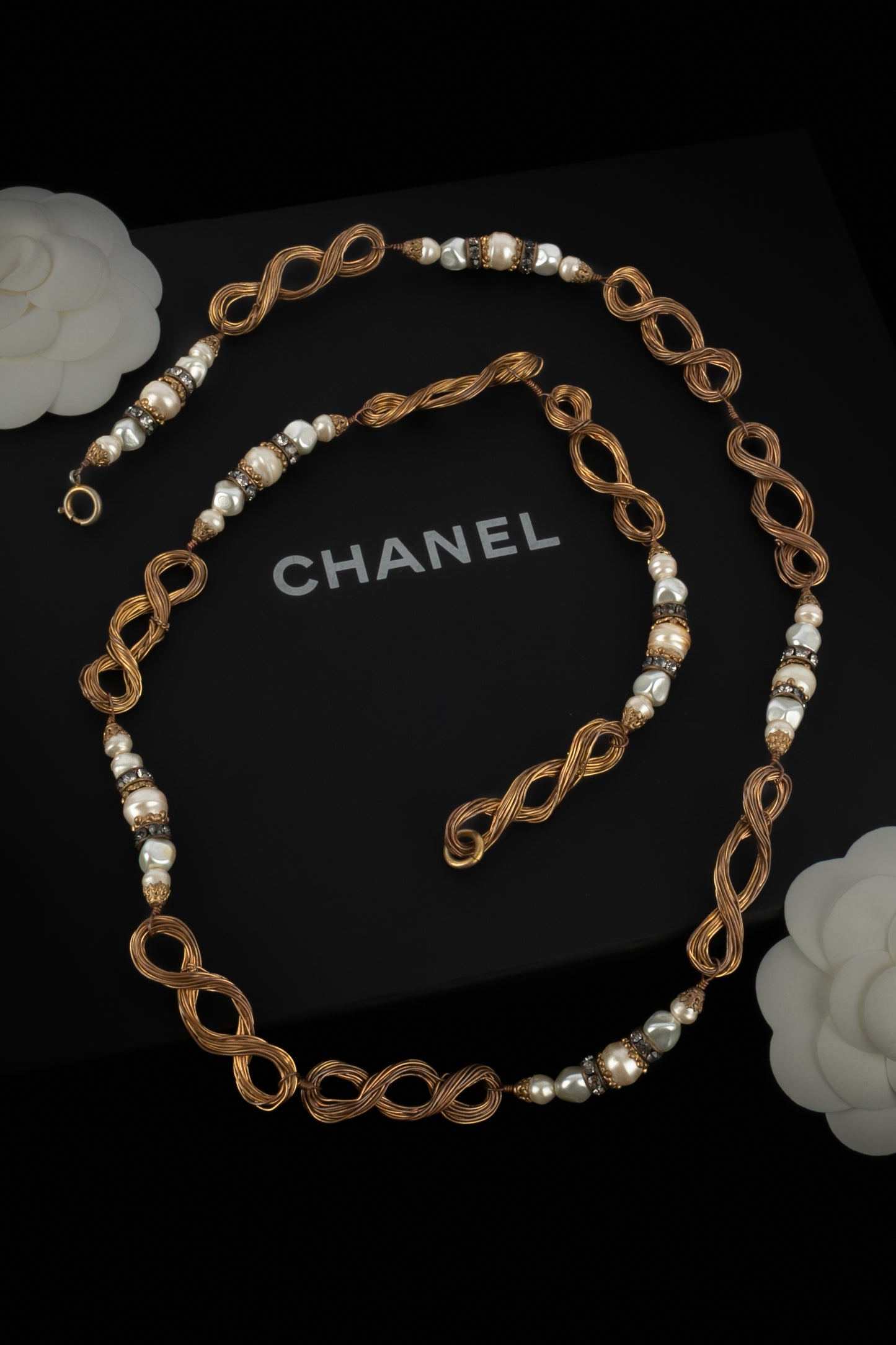 Collier sautoir Chanel 1960's